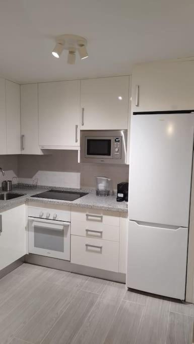 Apartamento Moderno A 1Km De Гранада Екстер'єр фото