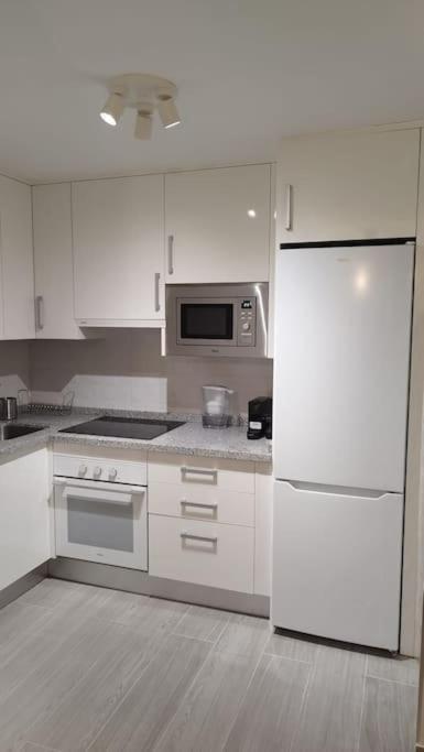 Apartamento Moderno A 1Km De Гранада Екстер'єр фото